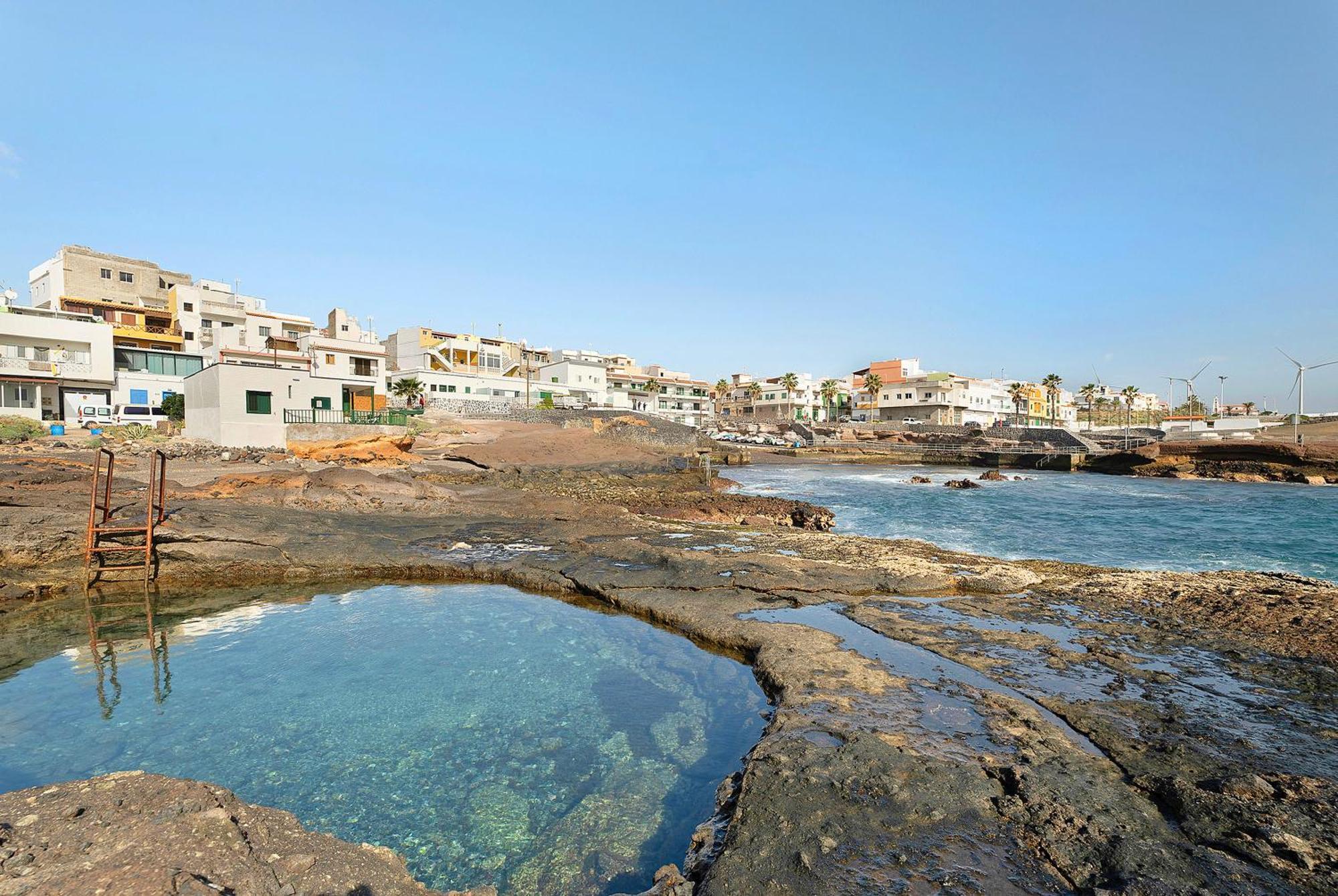 Apartamento Coral La Jaca Luaran gambar
